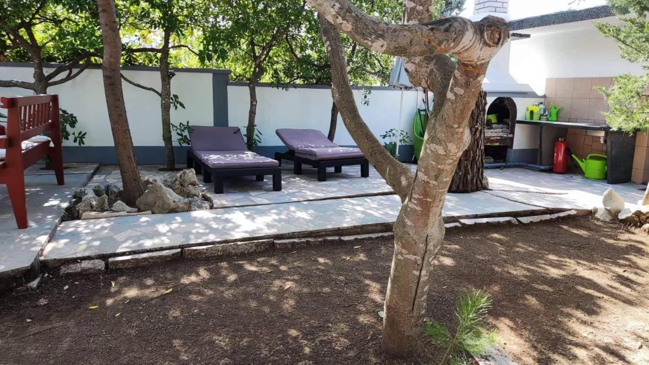 Villa Pagar - With Jacuzzi - Renovated In 2022 Povljana Exterior photo