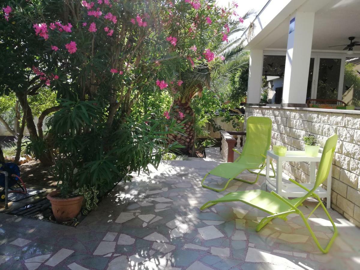 Villa Pagar - With Jacuzzi - Renovated In 2022 Povljana Exterior photo